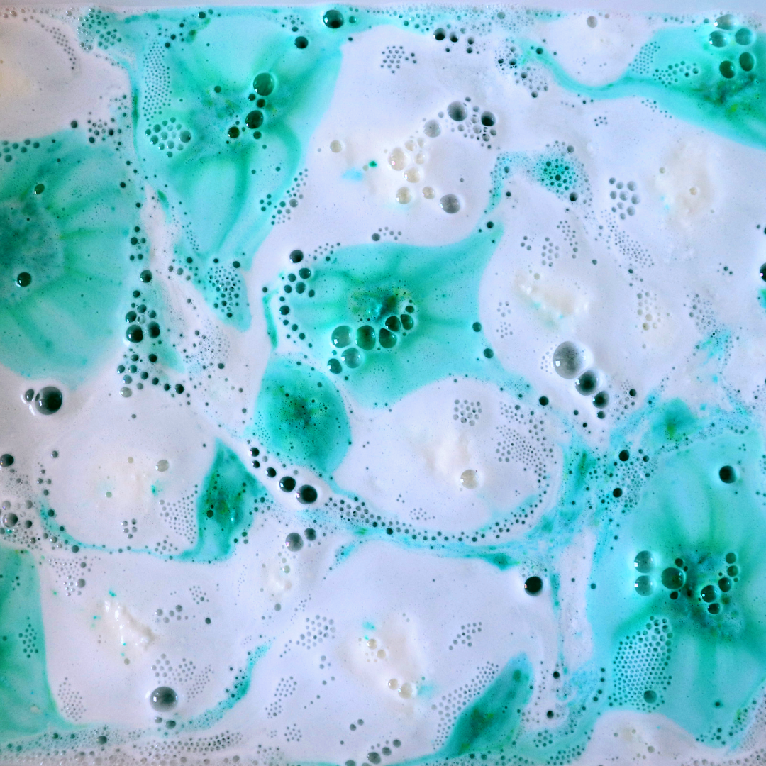 Eucalyptus Spearmint Bath Crack